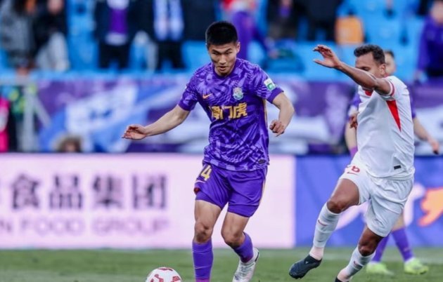 中超-谢蒂内哈达斯季胜攀破门 津门虎3-0新鹏城