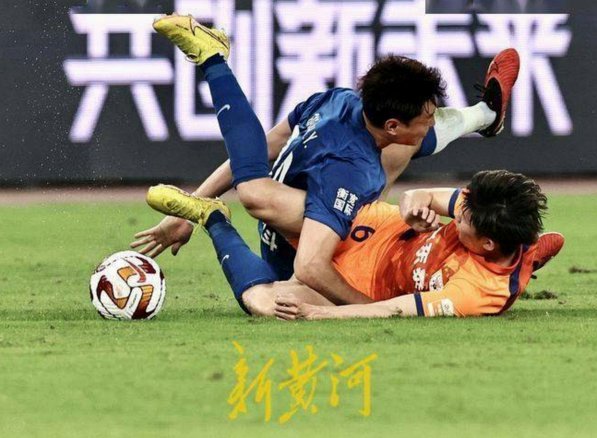 足协杯点球鏖战：三镇惜败泰山，克雷桑绝平